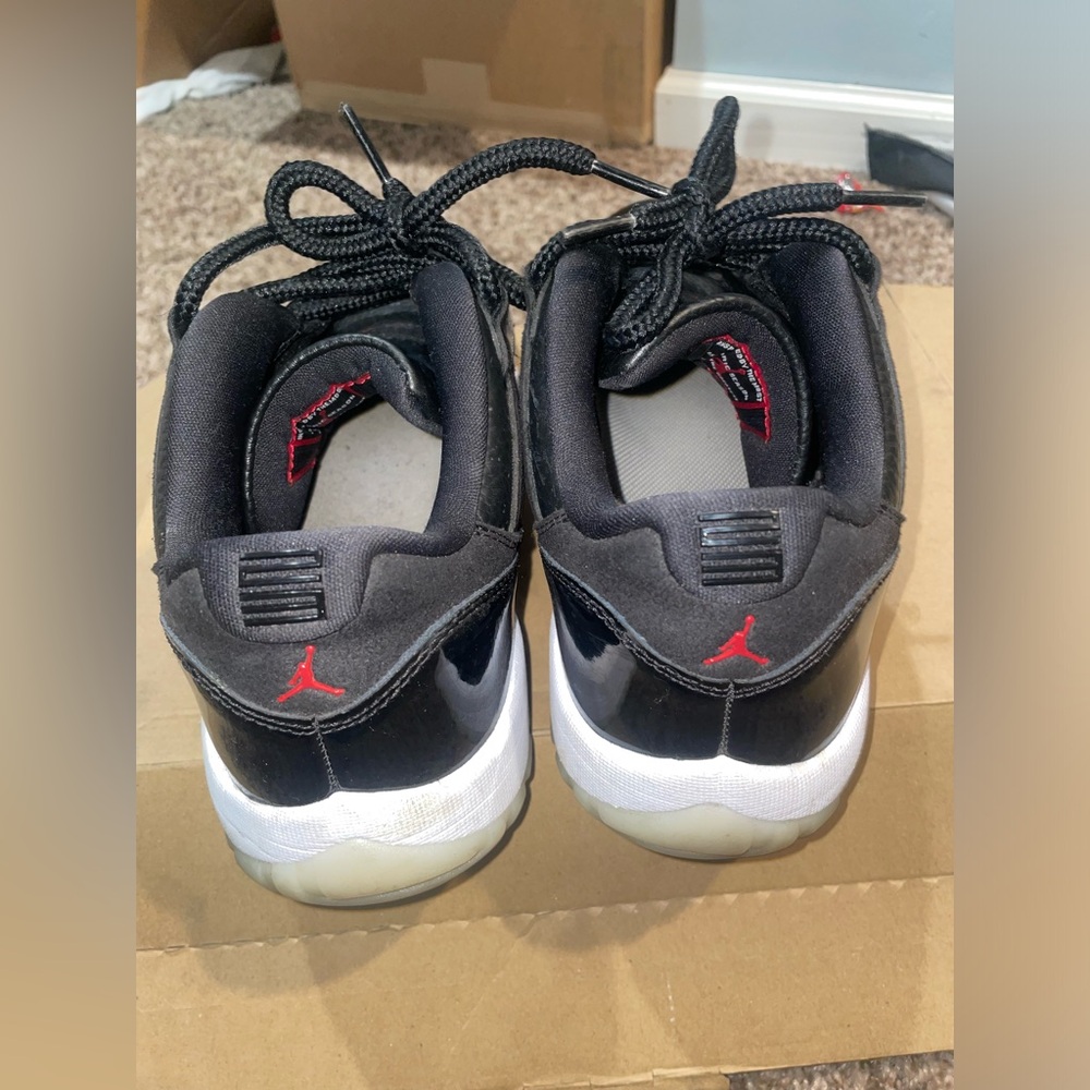 Jordan 11 low good condition - Picture 3 of 5